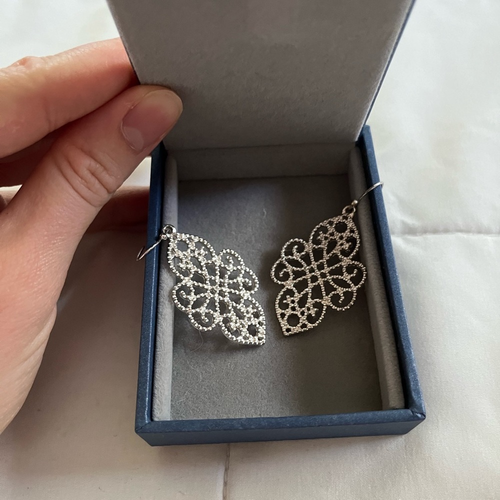 Silver dangle drop earrings